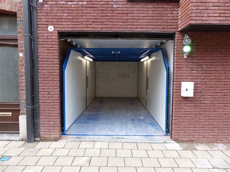 Autolift manufactures a range of pit jacks and jacking beams at its uk plant. autolift hoofdfoto4