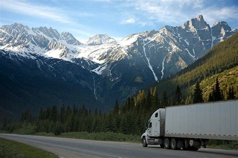 How To Choose The Right Moving Truck Spyder Moving And Storage