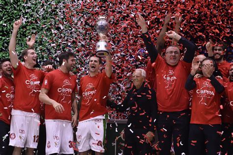 Un miracolo che è il marchio di fabbrica delle vittorie orogranata. Basket: LA COPPA ITALIA RESTA A MILANO - Nazionaliditalia