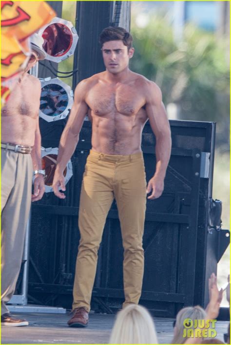 2016's baywatch has come and gone, but the zac efron diet lives on. Zac Efron Starring in the 'Baywatch' Movie is Perfect ...