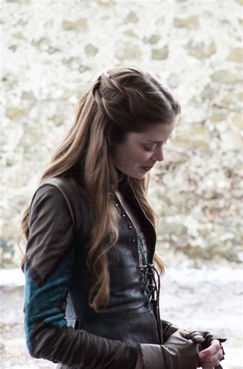 Charlotte Hope As Myranda In Game Of Thrones She Is Killed By Reek When He Defends Sansa Hair