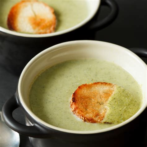 Creamy Broccoli Soup Vegan Nook Vegan And Vegetarian Recipes And