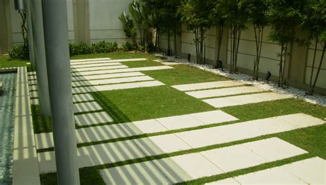 Site development by kelly advantage. Paradigm Architects - Projects | Housing | AMJ Housing