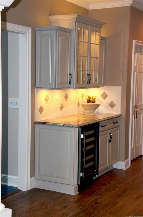 Try it to illuminate cabinet toe kicks or above upper cabinetry for a soft top note. Kitchen Remodel Bainbridge | Kitchen cabinets prices, Kraftmaid kitchen cabinets, Best kitchen ...