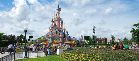 Top 10 Attractions For Adults In Disneyland Paris With Clickandgo