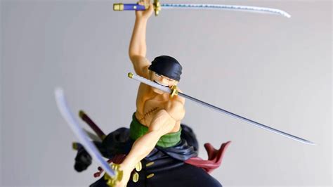 Ichiban Kuji Roronoa Zoro Impregnable Pocket Sword Figure Moon Toy