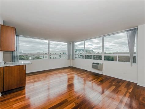 2 bedroom apartments in evanston il. Photos and Video of Presidential Apartments in Evanston, IL