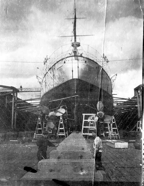 Uss Wisconsin In Dry Dock