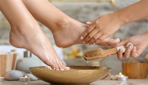 The Love Your Feet Pamper Package At Dan Ne La Beauty Spa Century City Treat Your Toes Sole
