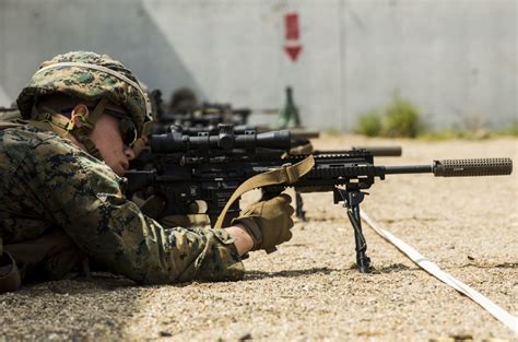 Firefight Legend Why The Us Army Still Loves The Old M4 Carbine
