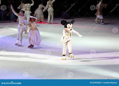 Disney On Ice Des Moines Iowa November 2015 Editorial Image Image