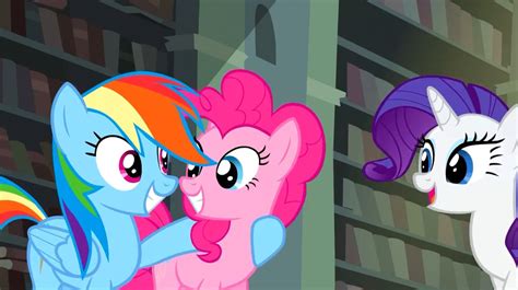 Pinkie Pie Kills Rainbow Dash