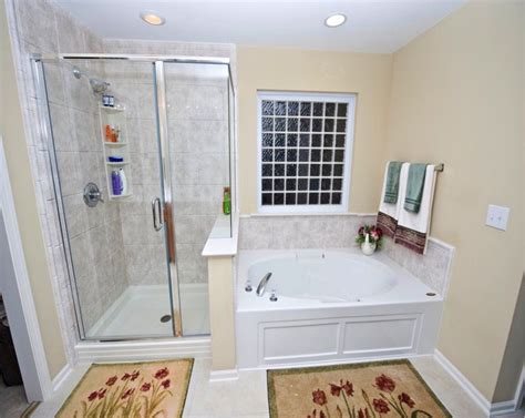 Garden Tub And Shower Combo Pictures Of Bathroom Vanities And Mirrors