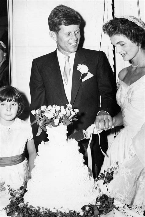 A Look Back At Jfk And Jackie Kennedys Wedding Day In Photos Jackie
