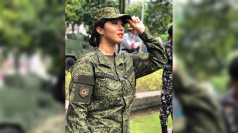 This Former Filipina Beauty Queen Joins The Army Reserve Force Youtube