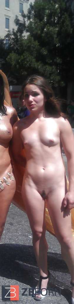 Totally Nude Gal At Pride In Toronto Zb Porn