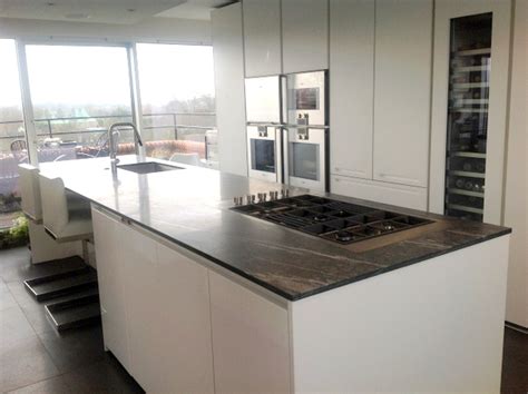 Browse our fantastic range of white gloss kitchens at wren kitchens, the uk's no.1 kitchen retailer. Installed But Only Used For 1yr White High Gloss Boffi ...