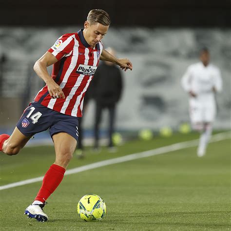 Hier findest du über 1000 ausstellungsstücke aus der geschichte des vereins. Club Atlético de Madrid · Web oficial - The stats for ...