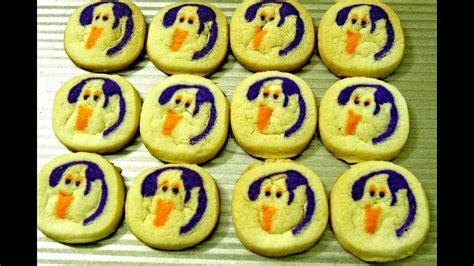 Delicious sugar cookies with no mixing! Pillsbury Ghost Shape Sugar Cookies - YouTube