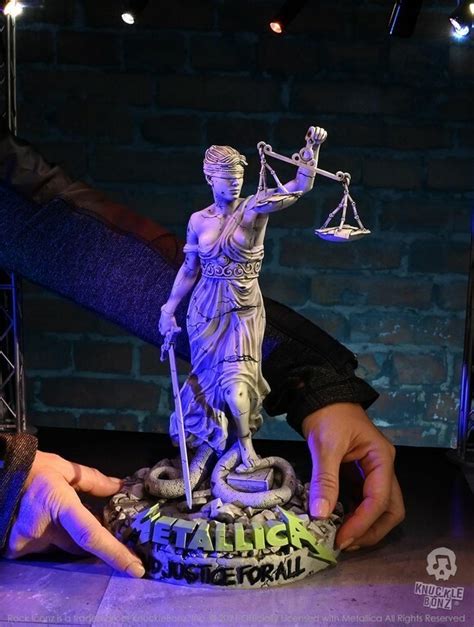 Rock Iconz On Tour Metallica Lady Justice Statue Knucklebonz