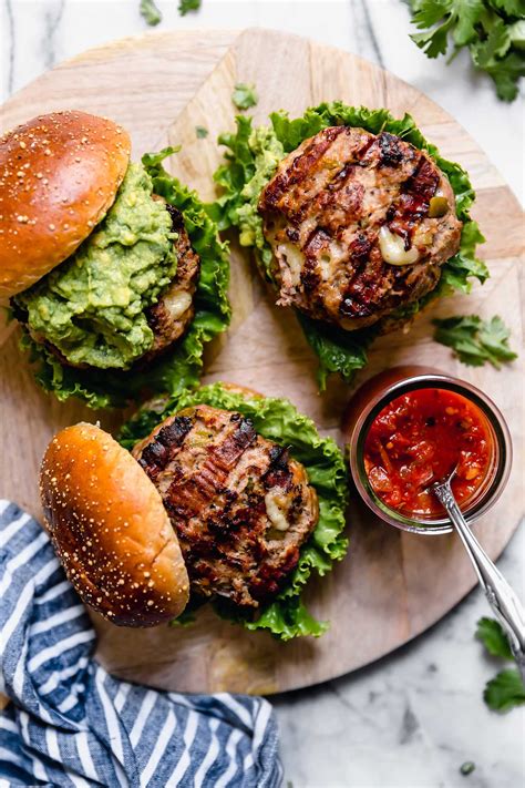 Stuffed Southwest Turkey Burgers With Pepper Jack Guacamole Cheese