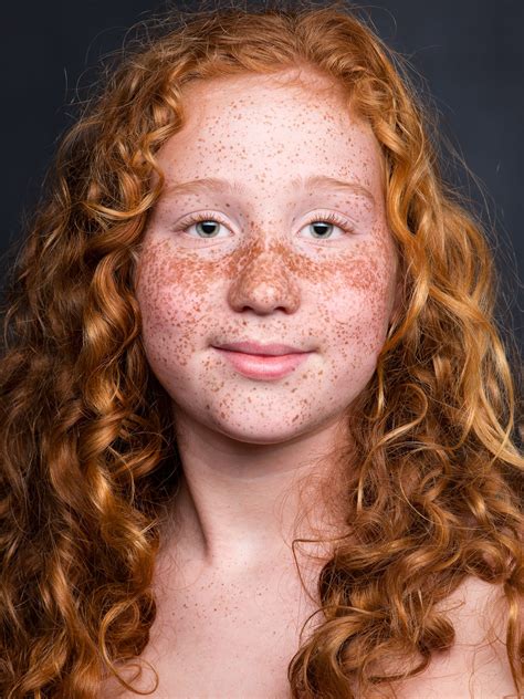 Taches De Rousseur Red Hair Freckles Women With Freckles Beautiful