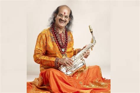 Listing the greatest saxophone players ever, and including background information about the artists and videos of live performances. Kadri Gopalnath, the famous saxophone player passed away ...