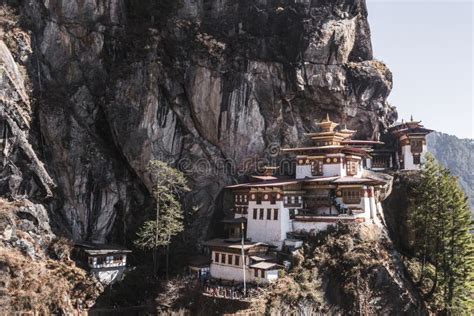 The Tiger Nest Of Bhutan Stock Photo Image Of Harmony 186102390