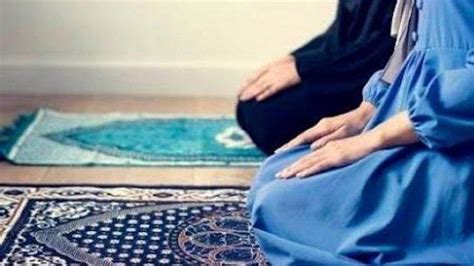 Ini adalah panduan qada solat iaitu cara menggantikan solat. Waktu Salat Zuhur Bagi Wanita di Hari Jumat, Apakah ...
