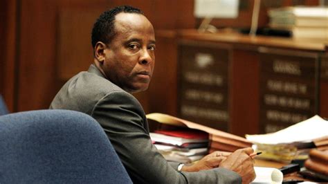 Michael Jacksons Former Doctor Conrad Murray Released From Jail Abc News