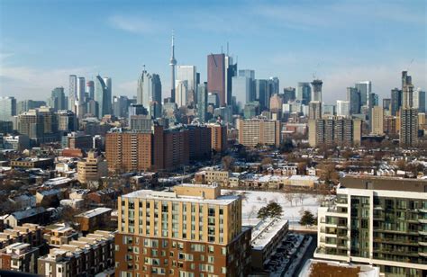 All the residents can use the common kitchen which is equipped with everything for cooking and making beverages. Photo of the Day: Skyline from Regent Park | UrbanToronto