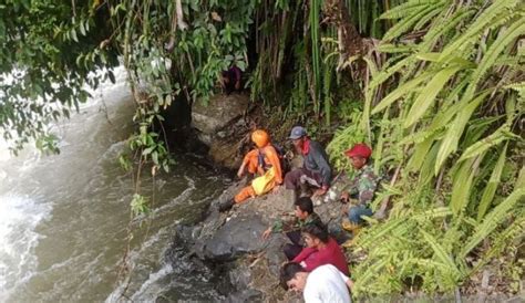 Adi Hilang Terseret Arus Sungai Batang Merangin Imcnews