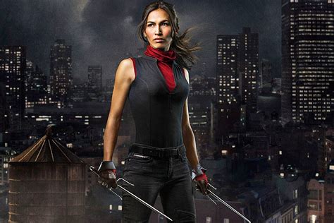 Elektra Fully Unveiled In New Daredevil Season 2 Teaser