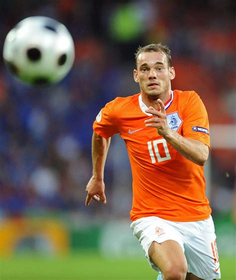 Top Sports Players Wesely Sneijder Profile And Picturesimages