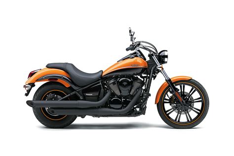 From the detailed paint job to the intense exhaust. 2021 VULCAN 900 CUSTOM Motorcycle | Canadian Kawasaki ...
