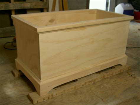 Each free toybox plan includes instructions. DIY Open Toy Box - Jaime Costiglio
