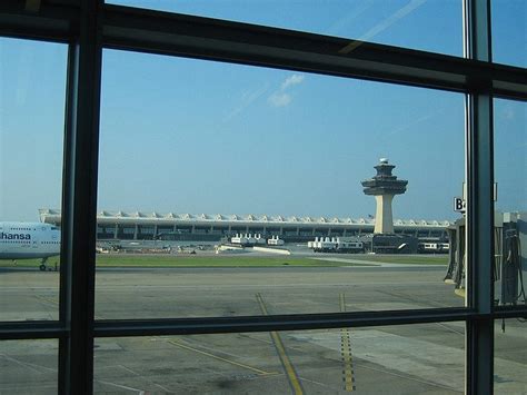 Dulles International Airport Iad