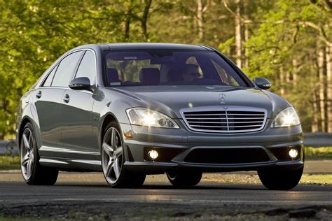 In the database of masbukti, available 4 modifications which released in at the release time, manufacturer's suggested retail price (msrp) for the basic version of 2008 mercedes benz s class is found to be ~ $94,000. 2008 Mercedes-Benz S-class Photos, Informations, Articles - BestCarMag.com