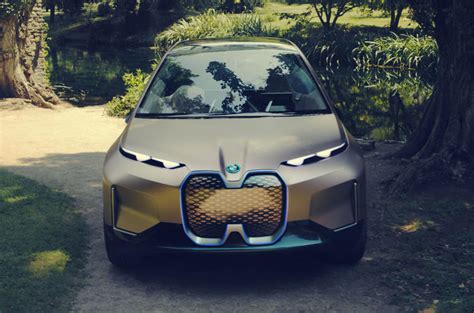 New Bmw Vision Inext Previews 2021 Autonomous Suv Autocar