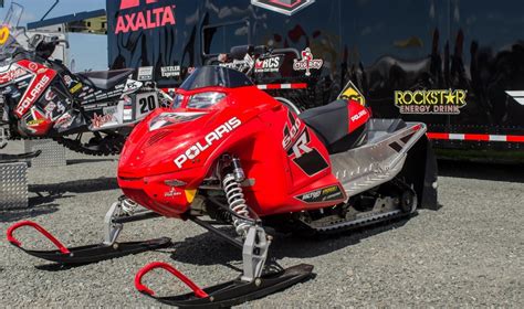 2016 Polaris Iq Race Sled Features Walker Evans Shock Package That
