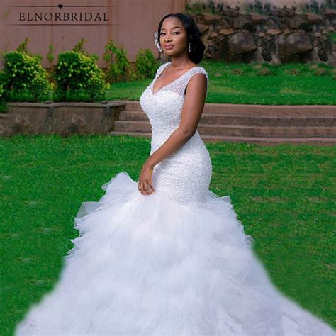 Luxury African Mermaid Wedding Dresses 2019 Beading V Neck Bridal Gowns
