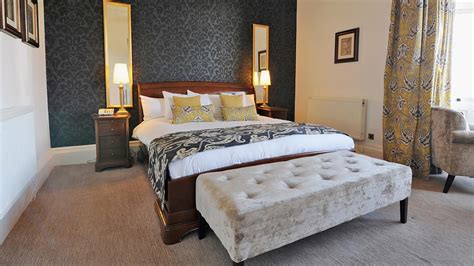 Historic Rooms At Thoresby Hall Hotel Nottinghamshire Warner Leisure