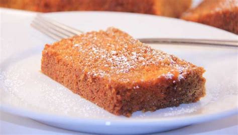 I didnt have buttermilk, so i just i've never made carrot cake (or any cake, successfully) before, but this recipe turned out exactly as i'd hoped. Carrot pound cake - delicious, moist, crumbly cake, with a ...