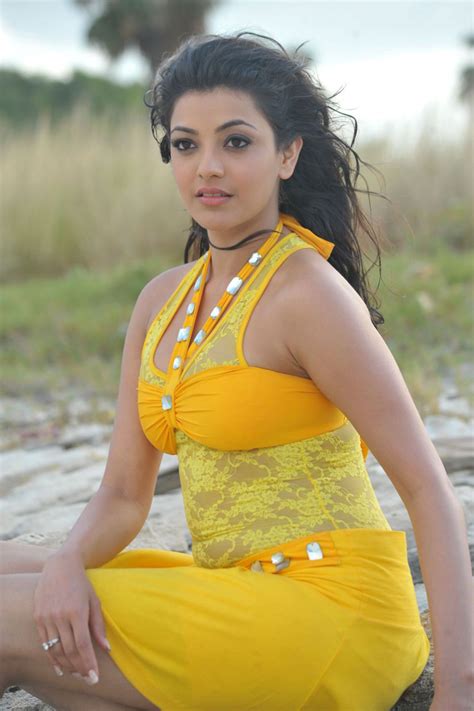 Unseen Tamil Actress Images Pics Hot Kajal Agarwal Sexy Yellow Dress