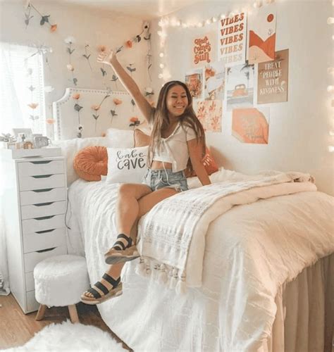 15 Easy Ways To Make Your Dorm Room Cozy Youll Actually Love