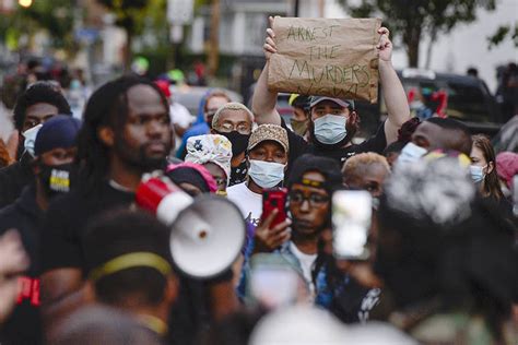 Police Use Of Spit Hoods Scrutinized After New York Mans Death Honolulu Star Advertiser