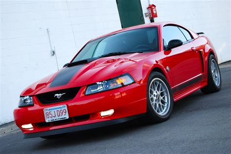 2004 Ford Mustang Mach 1 Performance