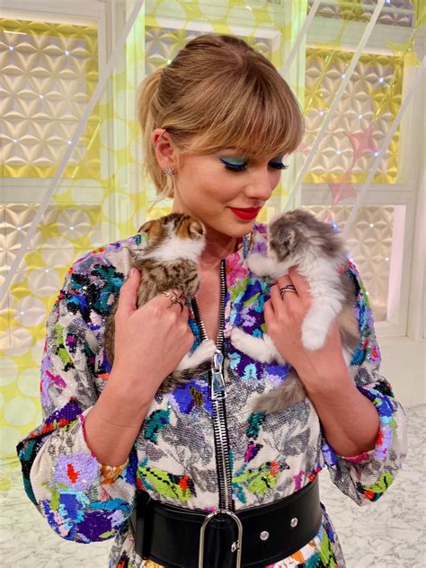 Taylor Swift In Japan Instagram Photos 11062019 Hawtcelebs