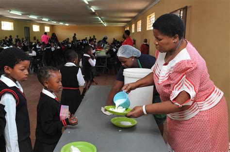 Feeding South Africas Learners Vukuzenzele