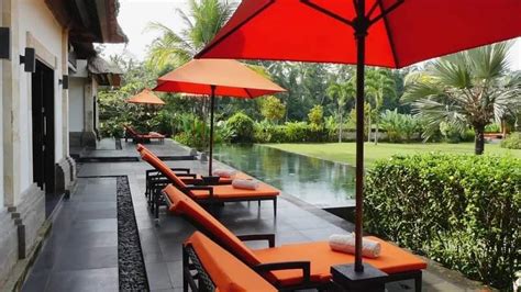 Dijual Villa Di Ubud Dengan Taman Yang Luas Sejuk Dan Teduh Gerbang